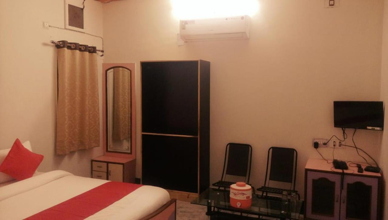 أُودايبور Hotel Rajkamal International المظهر الخارجي الصورة